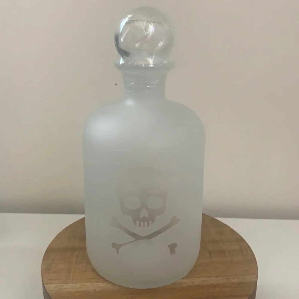 Target Halloween 2022 edition Skull Glass Decanter. Brand New.